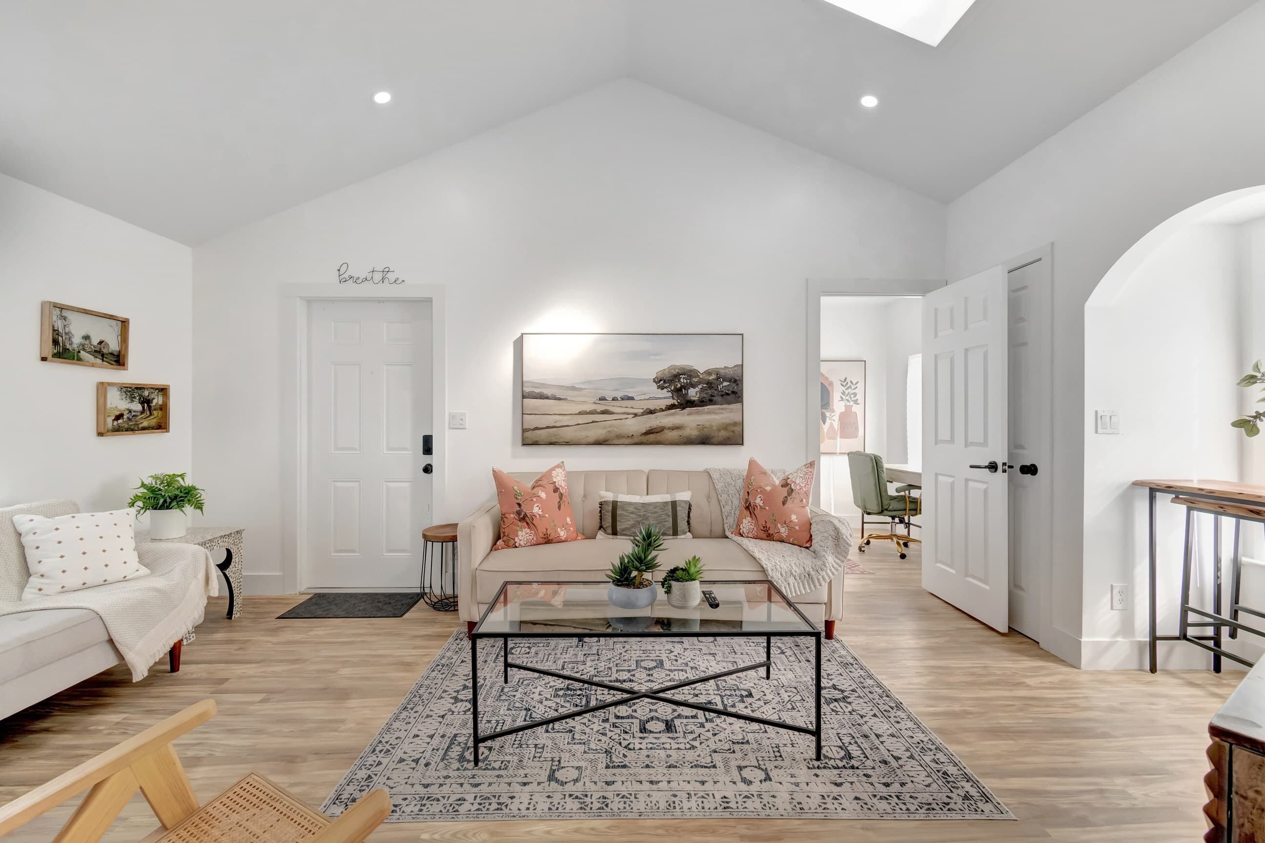 Quiet Retreat gallery image 3